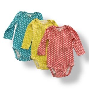 Carter’s | Bundle of Three Long Sleeve Bodysuits (9 mos)